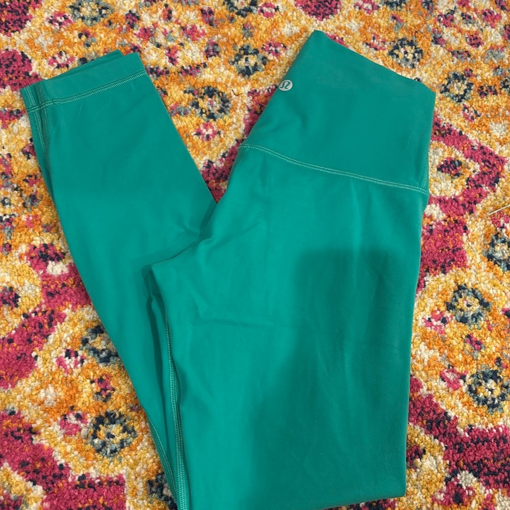Worn once green lululemon align 25” leggings size 4